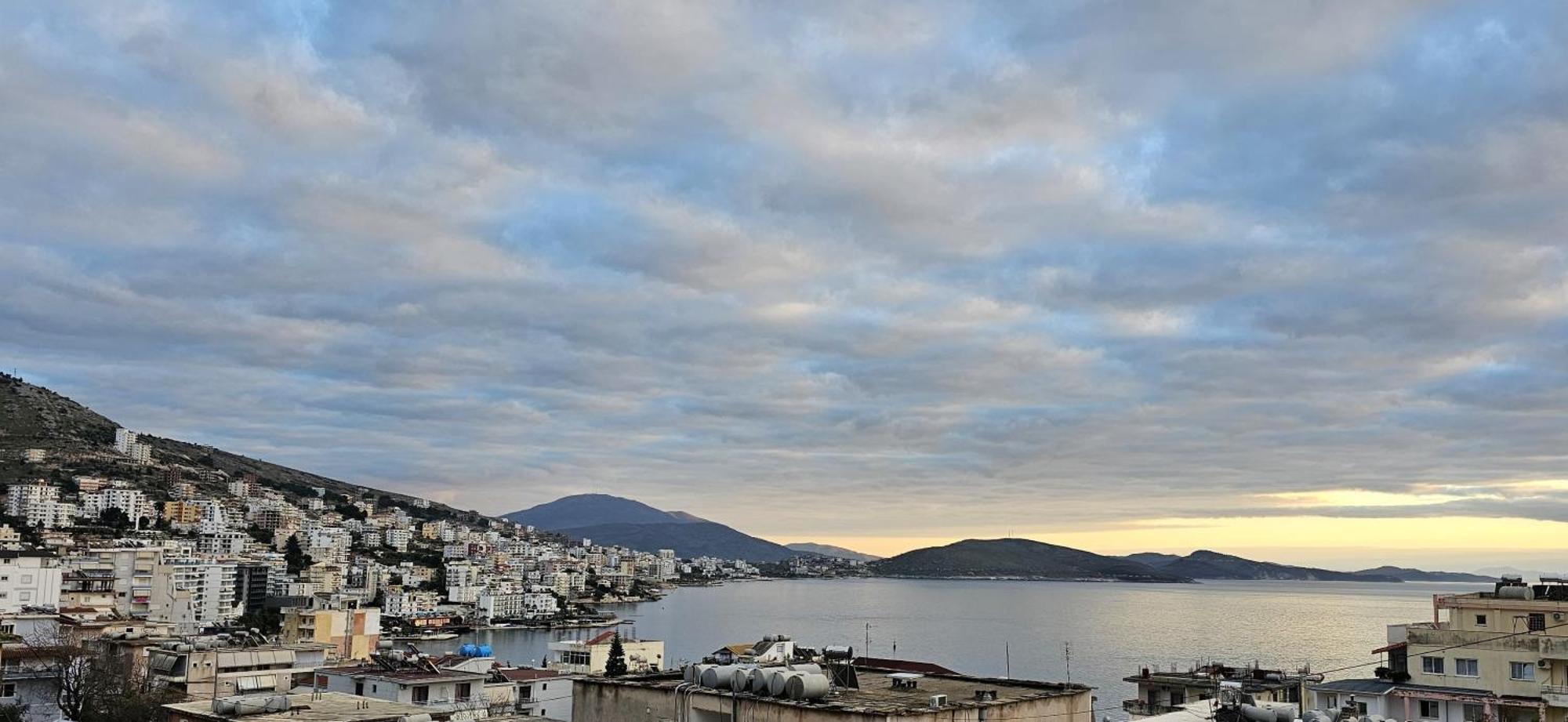 Joen Apartments Sarandë Exteriör bild